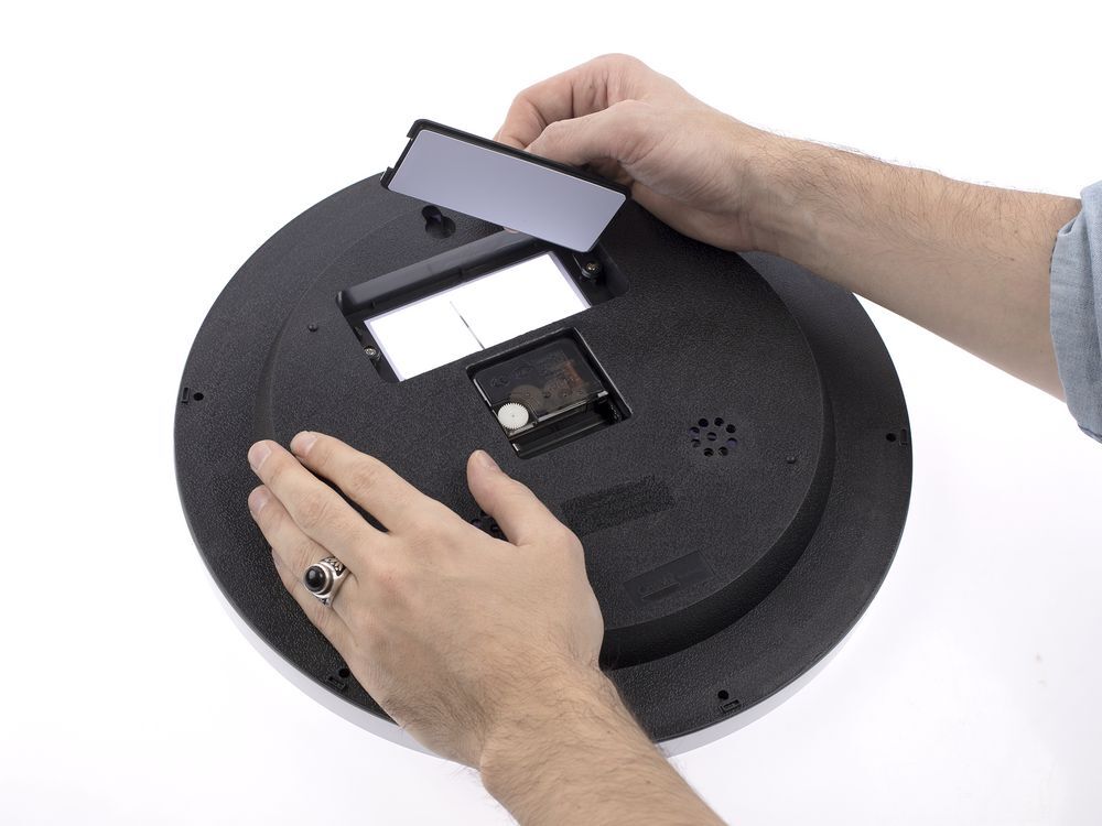 Часы настенные Insert2, белые арт.5082.60