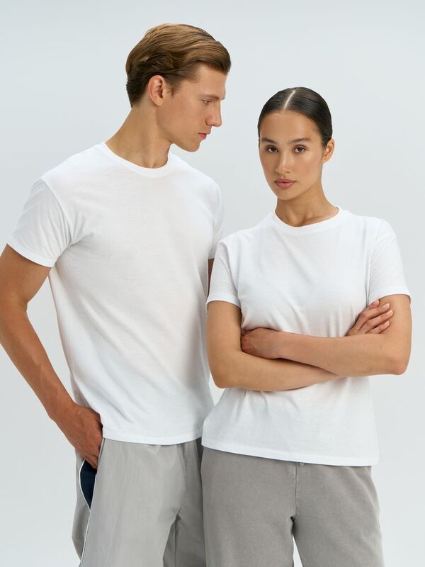 Футболка унисекс Regent 150, ярко-розовая (фуксия) арт.1376.57