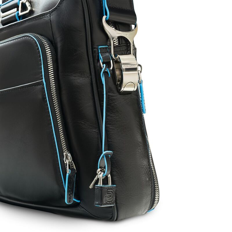 Сумка с отделением для ноутбука Piquadro Blue Square, черная арт.CA2849B2/N