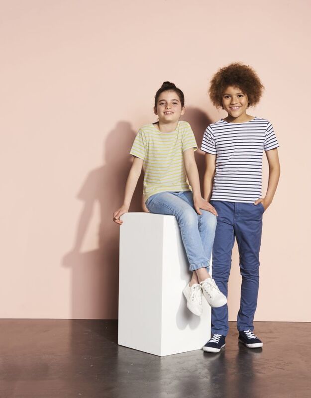 Футболка детская Miles Kids белая с темно-синим арт.01400904