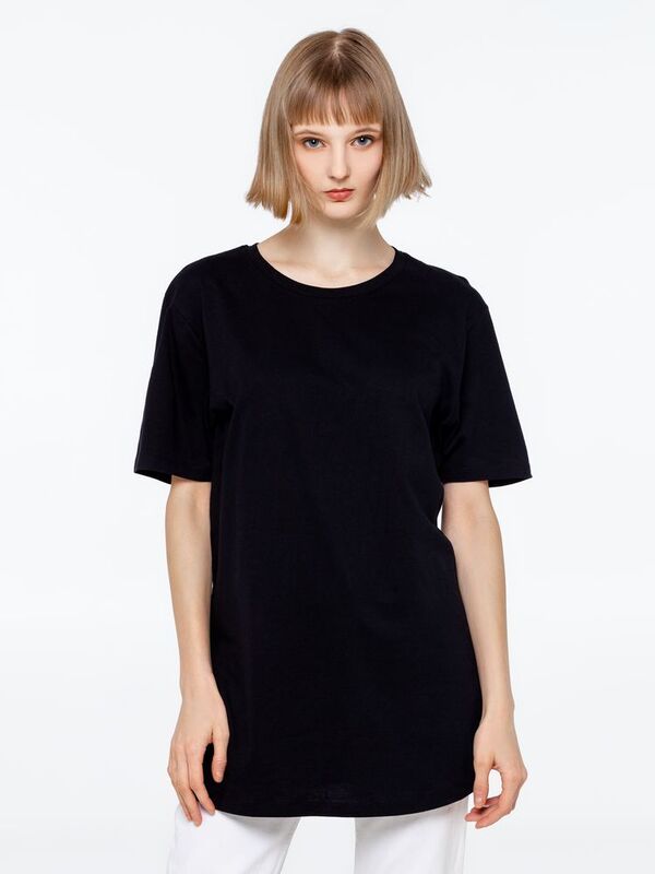 Футболка удлиненная Magnum, черная арт.02999309