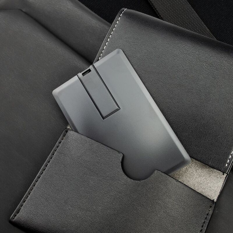 Флешка Card, 8 Гб, черная арт.3423.38