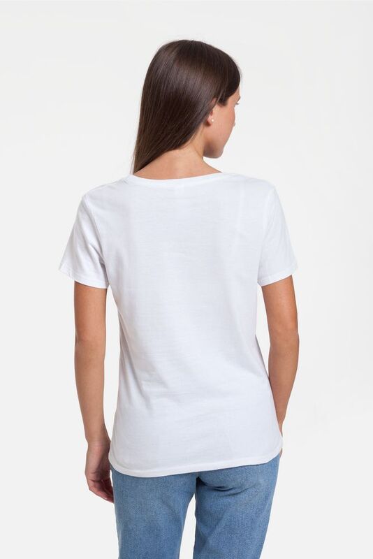 Футболка женская &laquo;Любовь зла&raquo;, белая арт.70623.60