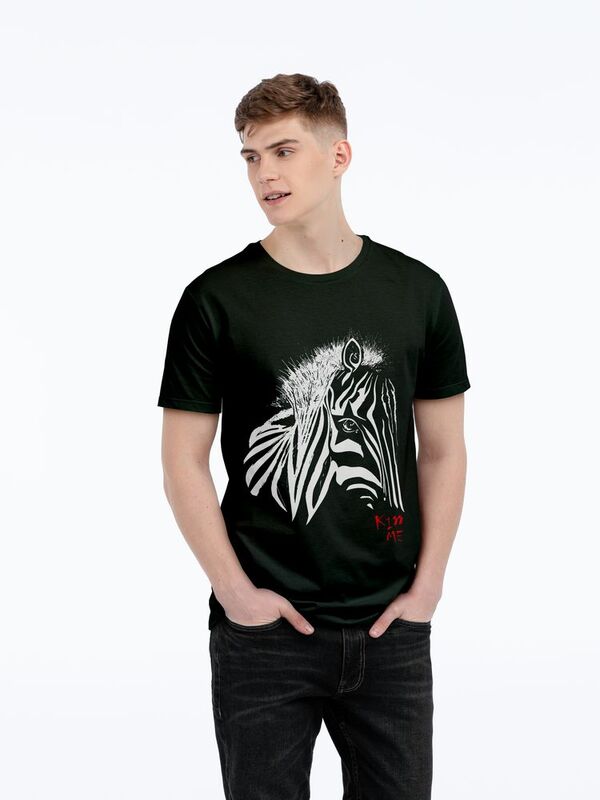 Футболка мужская &laquo;Арт-рокстар. Kiss Me&raquo;, черная арт.70358.30