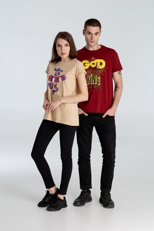 Футболка A God is High, гранатово-красная арт.70965.51