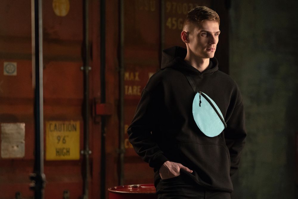 Поясная сумка Manifest из светоотражающей ткани, серая арт.12346.11