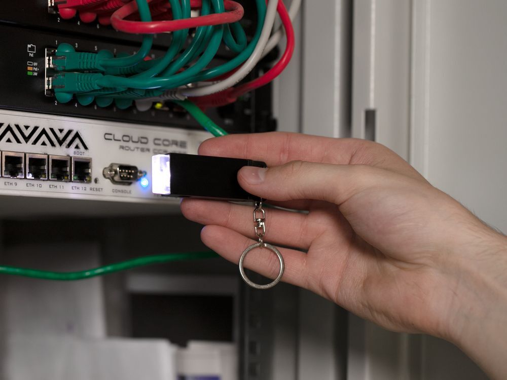 Брелок-фонарик Just Ray, черный арт.13304.30