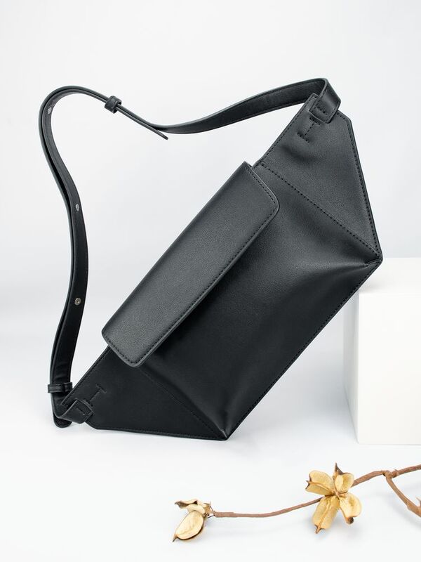 Поясная сумка Romance, черная арт.13839.30