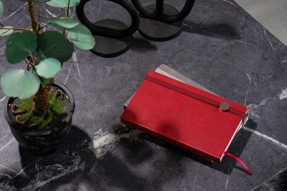 Ежедневник Nova Round, недатированный, красный арт.15568.50