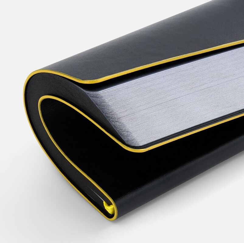 Ежедневник Trait, недатированный, черный с желтым арт.14097.38