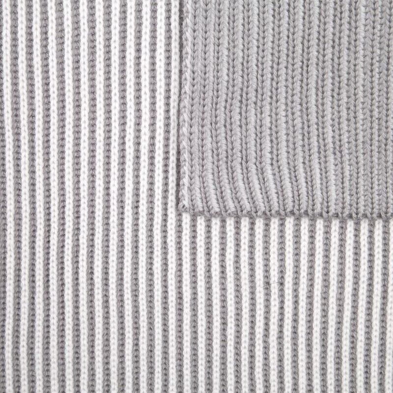 Шарф Nobilis, белый с серым арт.19091.61