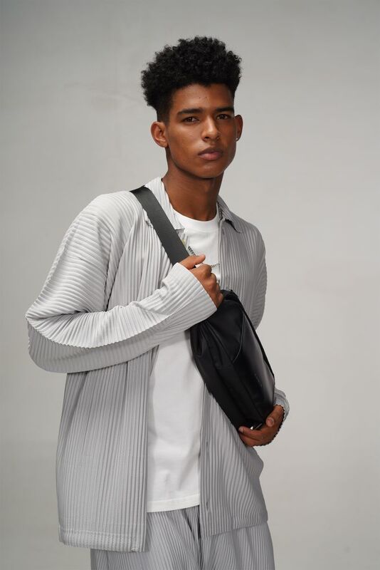 Сумка кросс-боди FlipSling, черная арт.14386.30