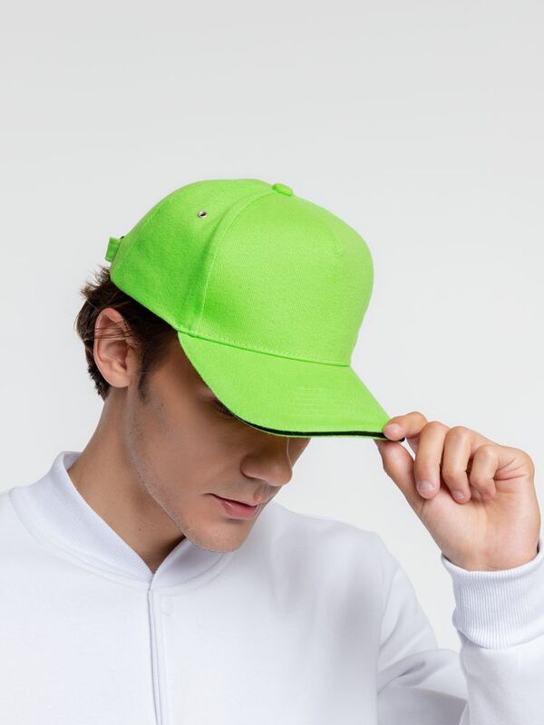 Бейсболка Classic, зеленое яблоко с черным кантом арт.15848.94