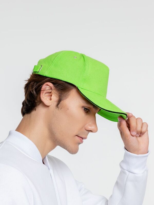 Бейсболка Classic, зеленое яблоко с черным кантом арт.15848.94