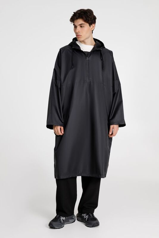 Дождевик-анорак R1, черный арт.15201.30