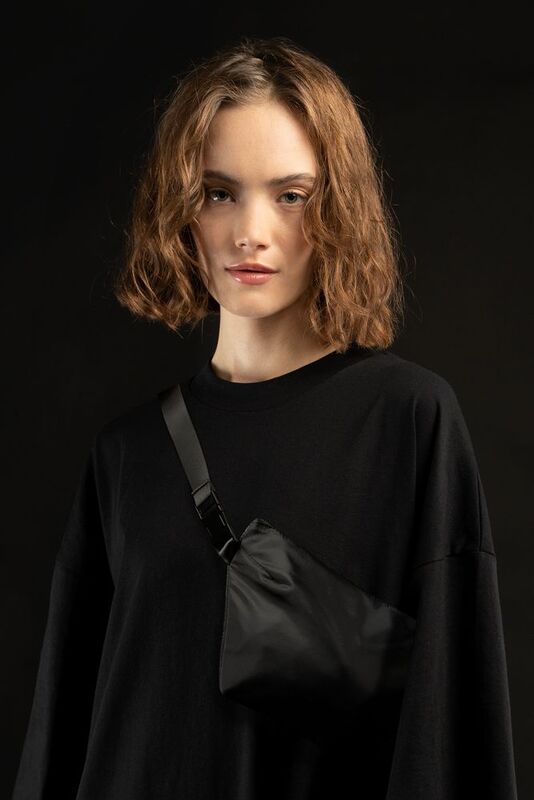 Поясная сумка W1, черная арт.15342.30