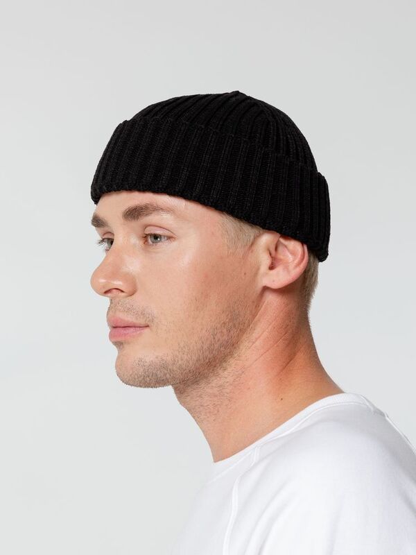 Шапка Hipsta, черная арт.15691.30