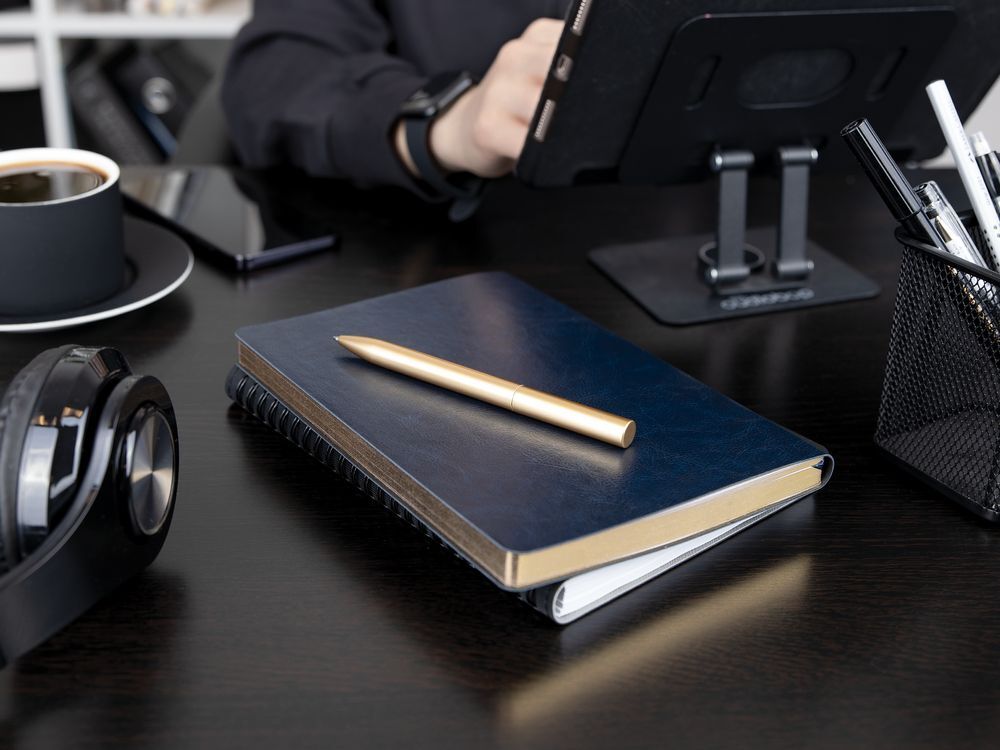 Ручка шариковая Superbia, золотистая арт.16165.00