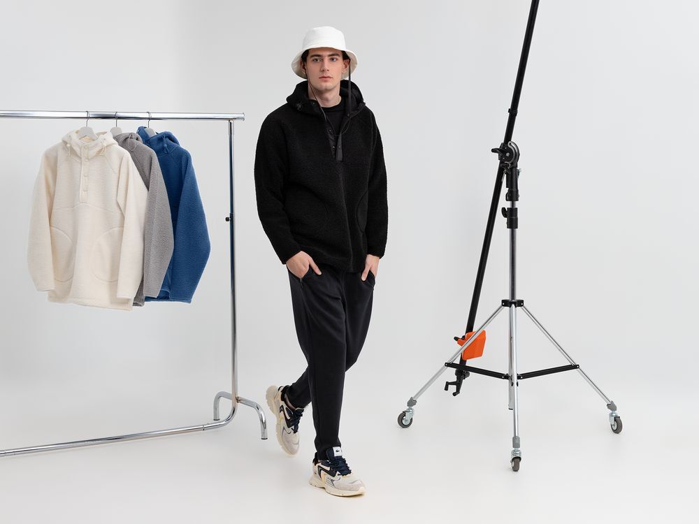 Анорак унисекс Oblako, черный арт.20420.30