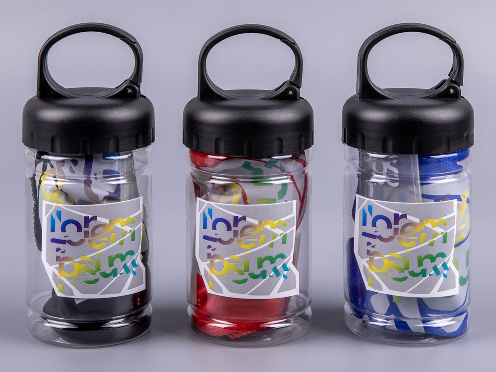 Охлаждающее полотенце Frio Mio в бутылке, красное арт.16282.50