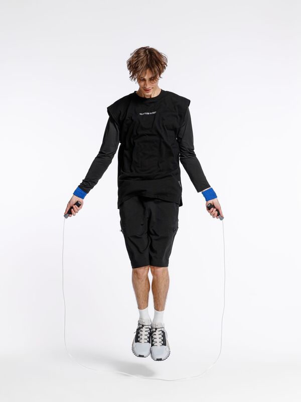 Скакалка скоростная Arriba, черная с серым арт.17740.30