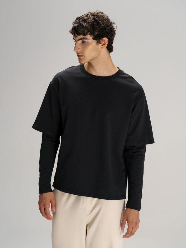 Футболка оверсайз с двойным рукавом Kosmos, черная арт.19180.30