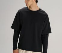 Футболка оверсайз с двойным рукавом Kosmos, черная арт.19180.30