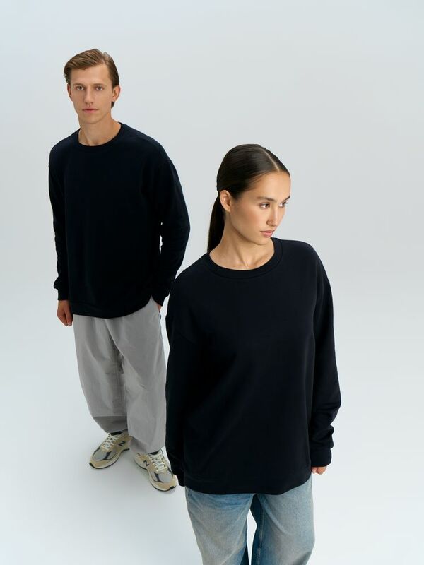 Свитшот оверсайз унисекс Omnifit, черный арт.19182.30