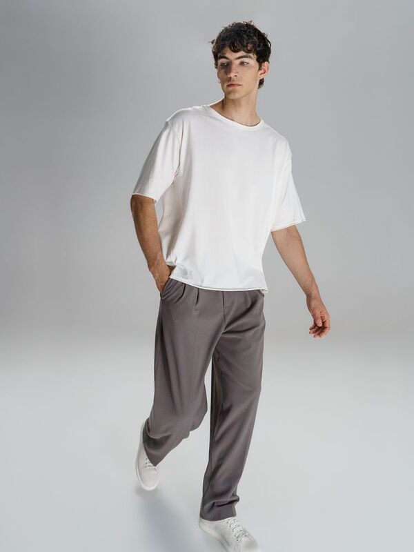 Футболка оверсайз унисекс Vozduh, молочно-белая арт.19189.60