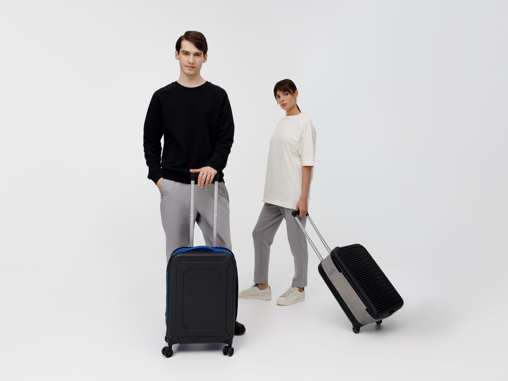 Чемодан Platta, черный с синим арт.16499.34