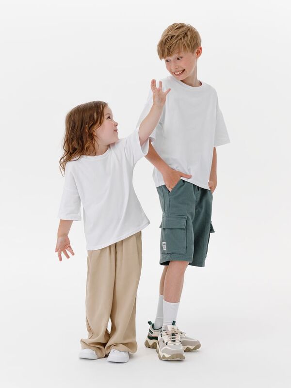 Футболка детская оверсайз Teezer, белая арт.16963.60