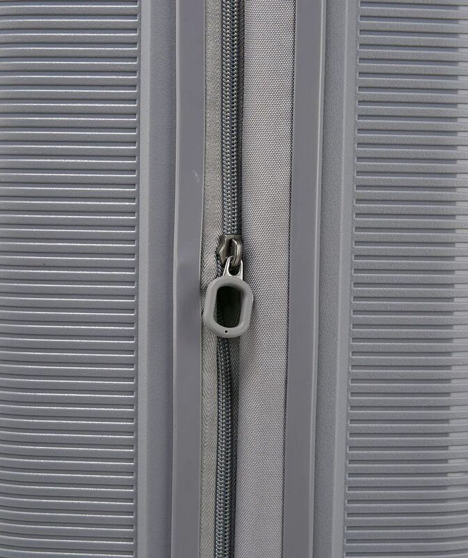 Чемодан Forza M, серый арт.16814.10