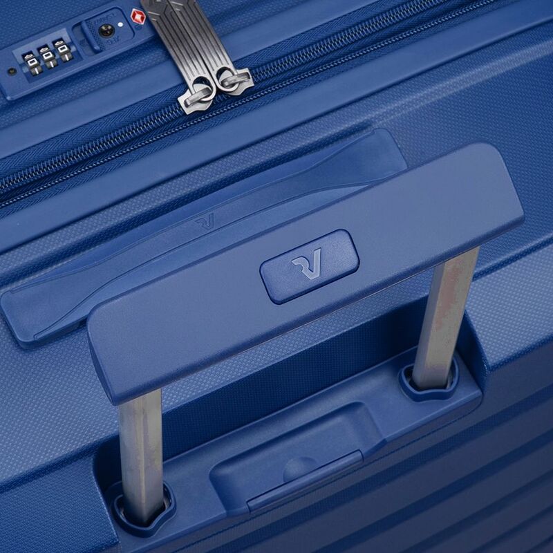 Чемодан Butterfly M, синий арт.16874.40