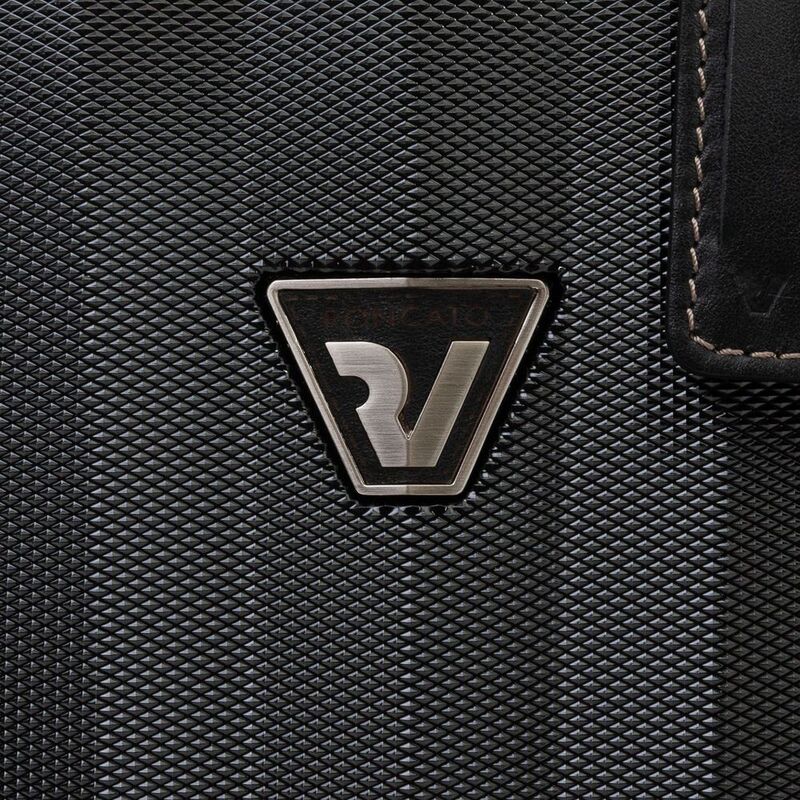 Чемодан E-Lite S, черный арт.17248.30