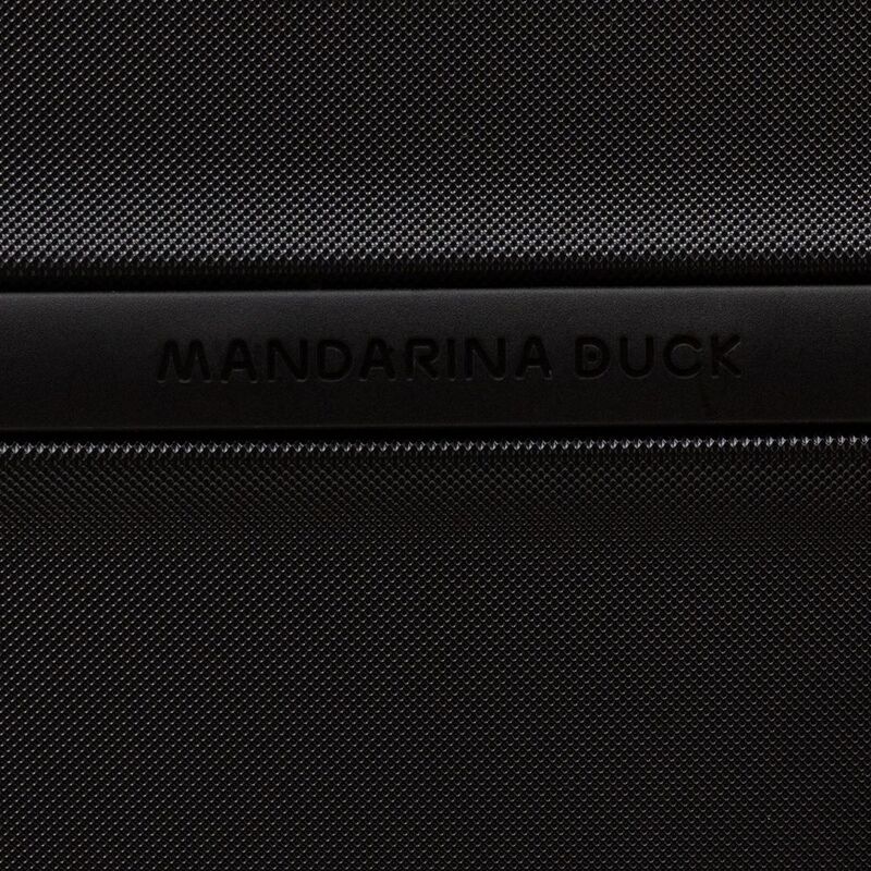 Чемодан Logoduck M, черный арт.17422.30