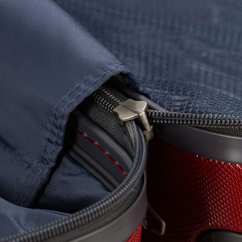 Чемодан Uno Zip Special M, красный арт.17432.50