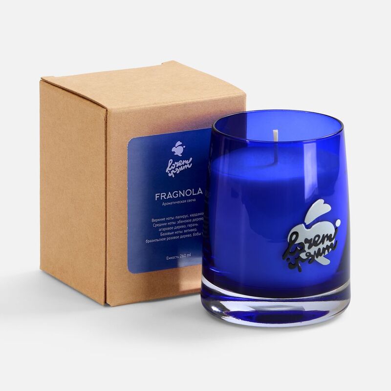 Ароматическая свеча Fragnola, пряная древесина и кардамон, темно-синяя арт.17354.44