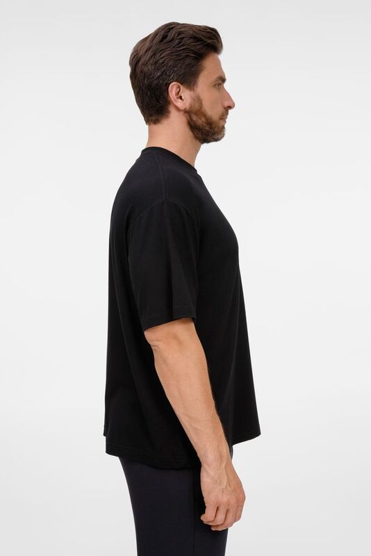 Футболка оверсайз унисекс Lavinia, черная арт.19416.30