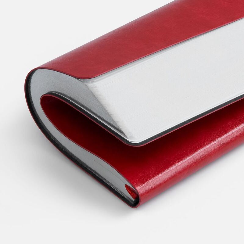 Ежедневник Nebraska Flex, недатированный, красный с серебристым арт.22008.15