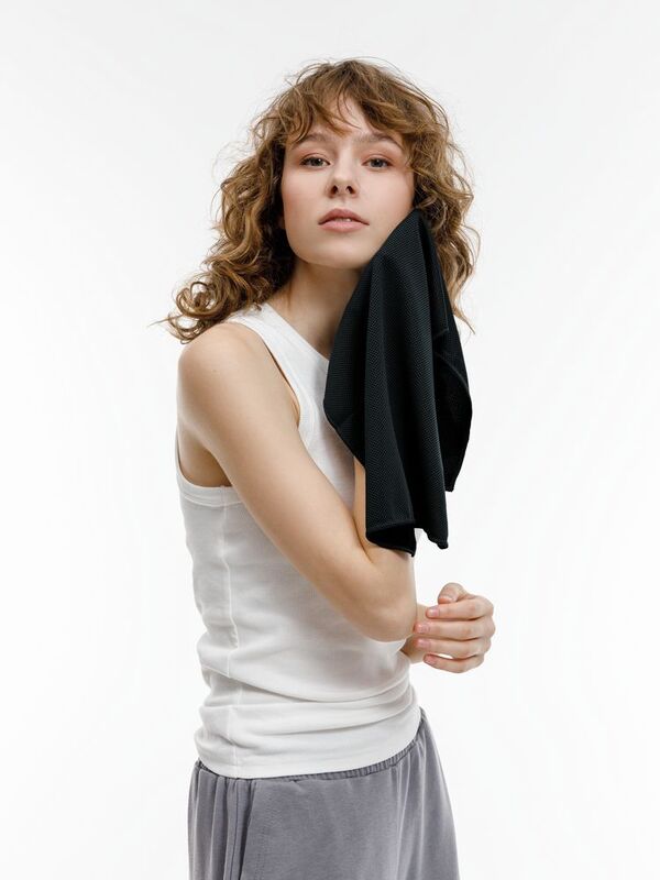 Охлаждающее полотенце Baffin, черное арт.16646.30