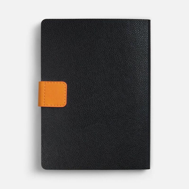 Ежедневник Boom, недатированный, черный с оранжевым арт.15768.32