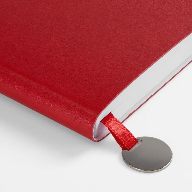 Ежедневник Waltz, недатированный, красный арт.23878.50