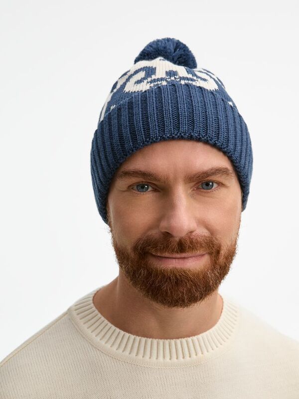 Шапка Wintertude, синяя с белым арт.21284.46