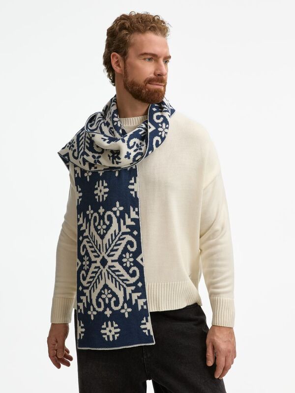 Шарф Wintertude L, синий с белым арт.21286.46