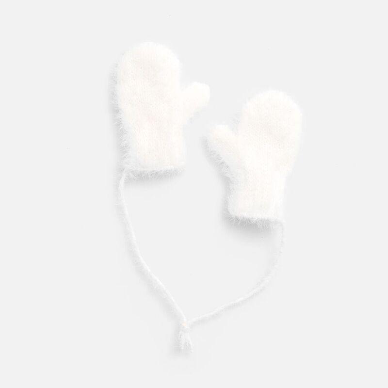 Подвеска на елку &laquo;Вьюжка&raquo;, варежки, белая арт.19261.60