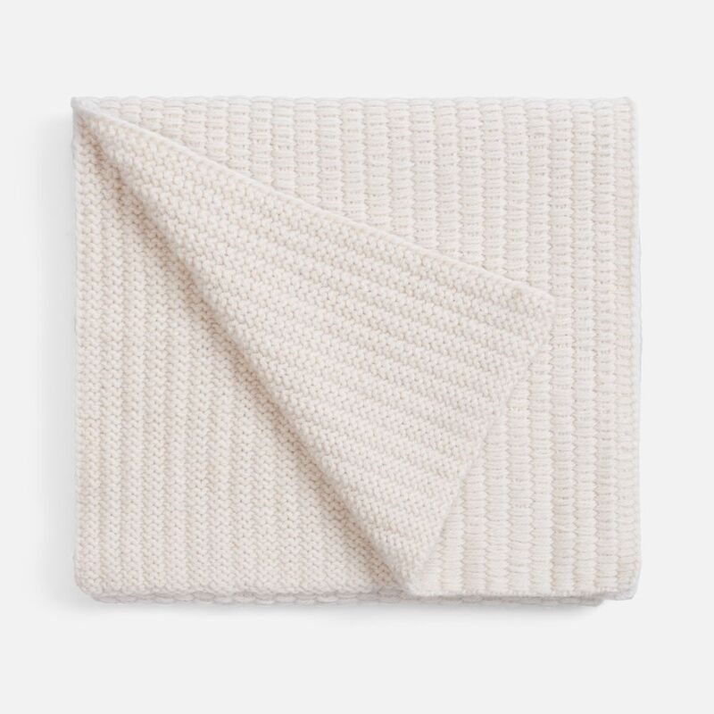 Шарф Frissonelle, жемчужно-белый арт.19923.24