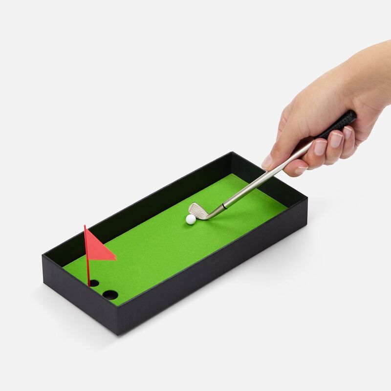 Настольный мини-гольф Golfink, черный с зеленым яблоком арт.20888