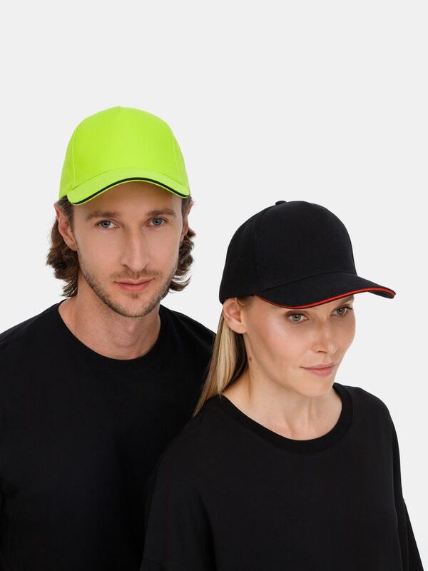 Бейсболка Classic 2.0, черная с красным кантом арт.21848.35