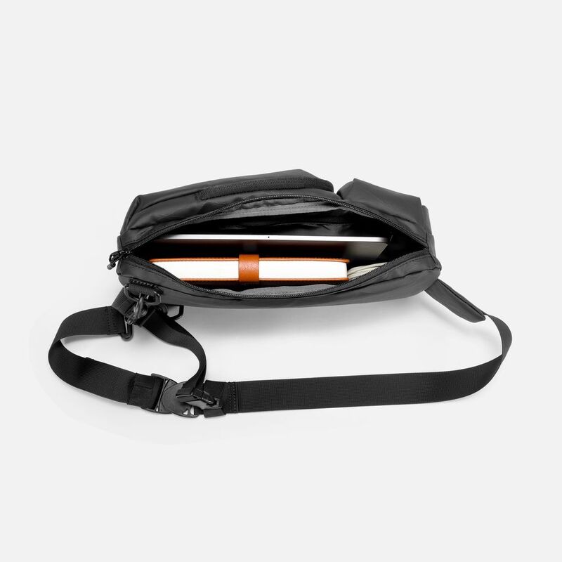 Рюкзак на одно плечо Jekko, черный арт.18609.30