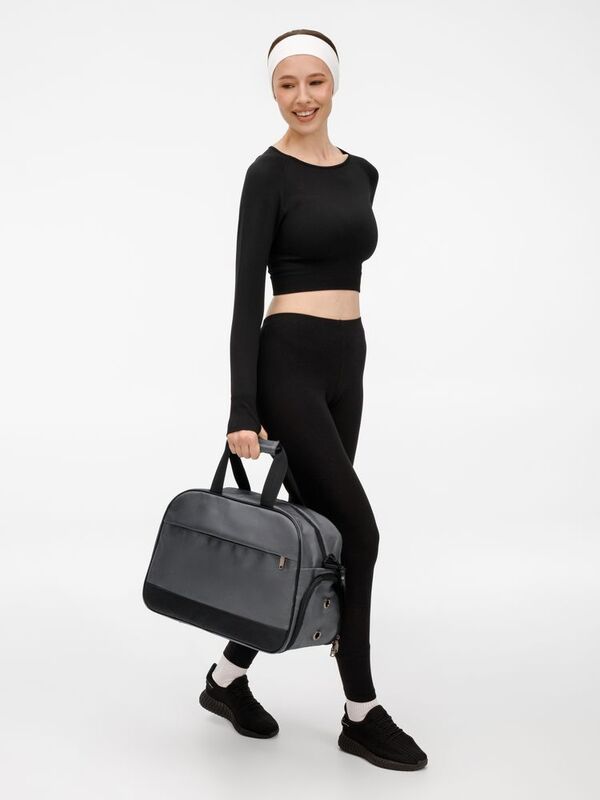 Спортивная сумка Atlantes, светло-серая с черным арт.18645.13